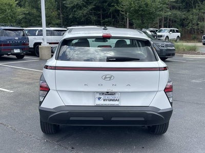 2026 Hyundai Kona SE