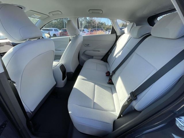 2026 Hyundai Kona SE FWD