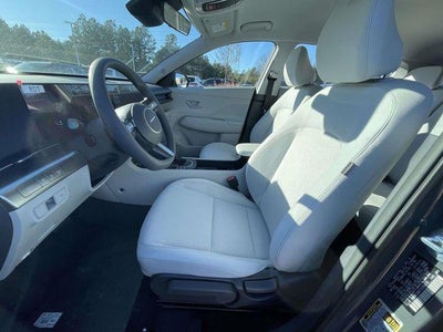 2026 Hyundai Kona SE FWD