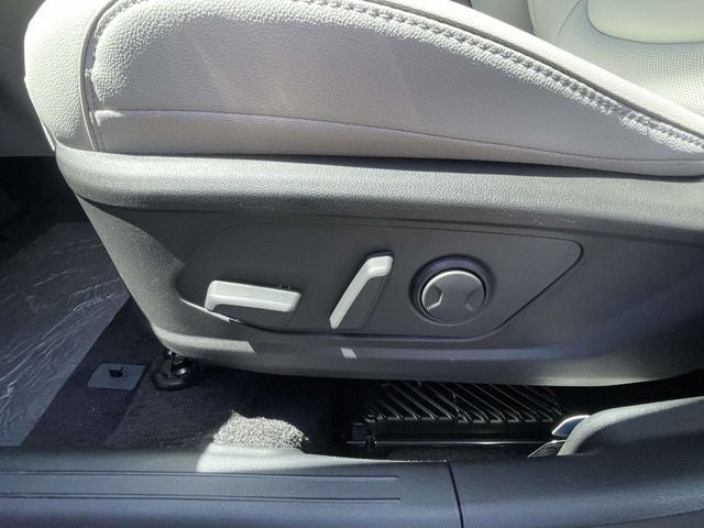 2026 Hyundai Tucson Hybrid Limited AWD