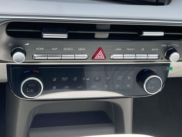 2026 Hyundai Palisade Hybrid SEL Premium 8 Passenger