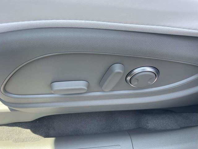 2026 Hyundai Palisade Hybrid Blue SEL 8 Passenger