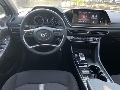 2023 Hyundai Sonata SE