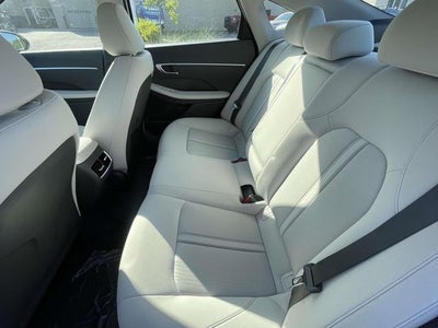 2026 Hyundai Sonata Hybrid SEL