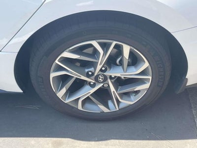 2022 Hyundai Sonata SEL