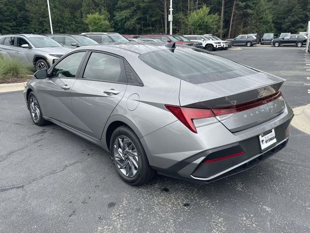 2024 Hyundai Elantra Hybrid Blue