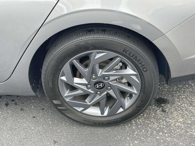2024 Hyundai Elantra Hybrid Blue