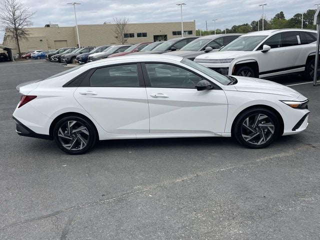 2025 Hyundai Elantra Hybrid SEL Sport