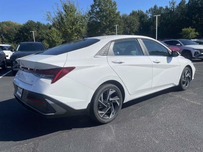 2026 Hyundai Elantra Hybrid Limited
