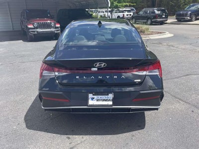 2026 Hyundai Elantra Hybrid Limited