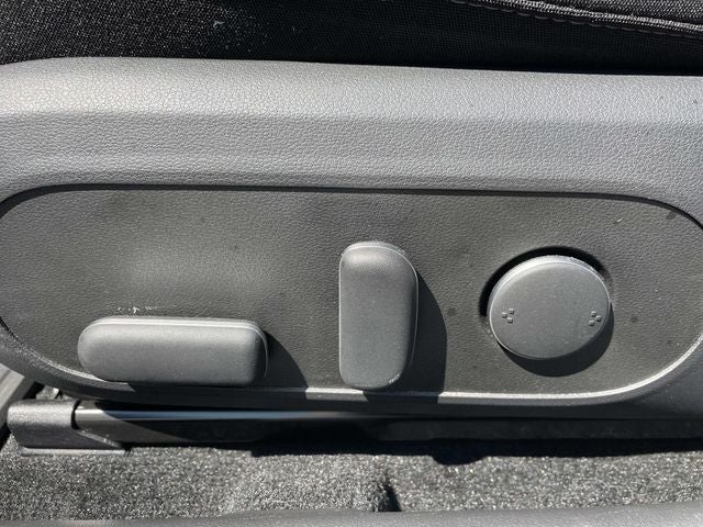 2024 Hyundai IONIQ 6 SE