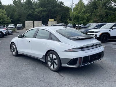 2024 Hyundai IONIQ 6 SE