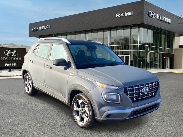 2026 Hyundai Venue SEL w/Two-Tone Roof