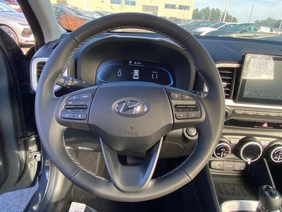 2026 Hyundai Venue SEL w/Two-Tone Roof