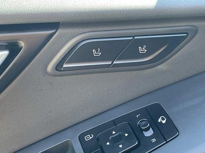 2023 Kia Niro SX