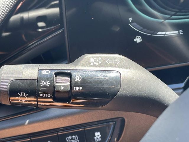 2023 Kia Niro SX