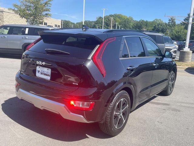 2023 Kia Niro SX