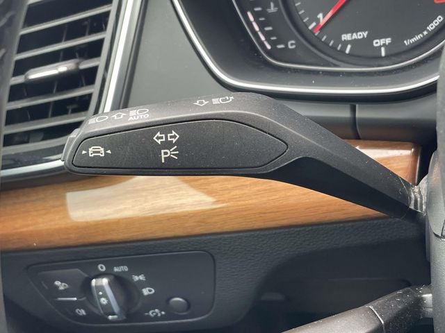 2022 Audi Q5 45 S line Premium quattro