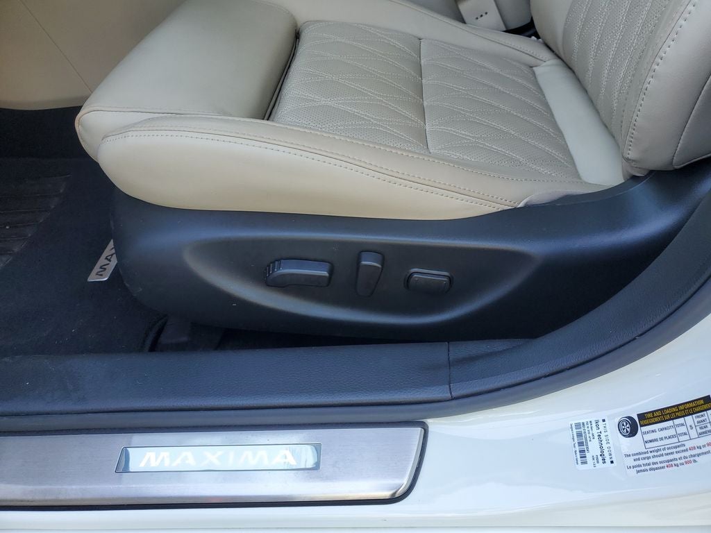 2023 Nissan Maxima Platinum