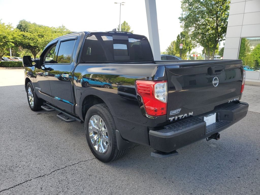 2024 Nissan Titan SV