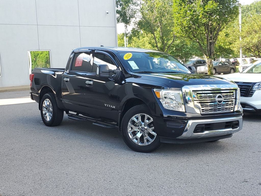 2024 Nissan Titan SV