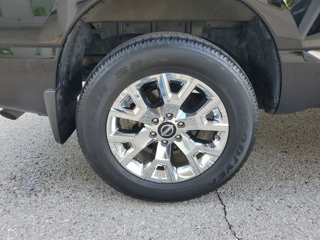 2024 Nissan Titan SV