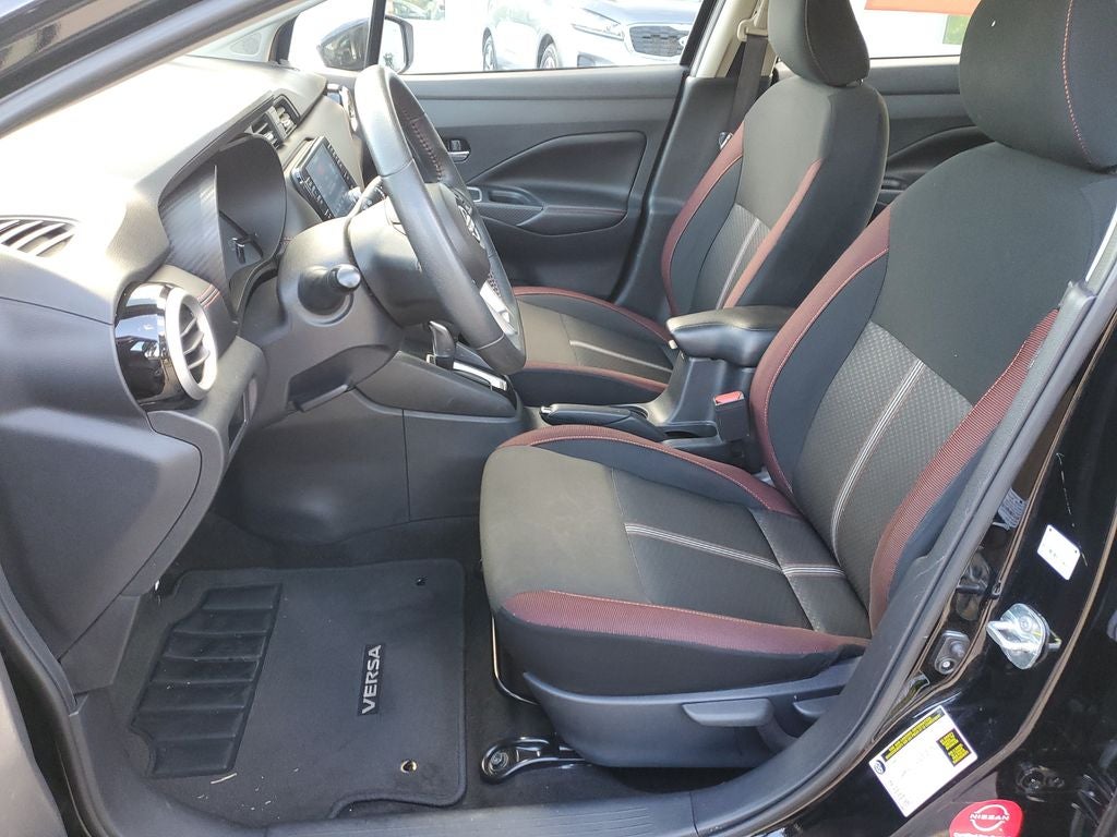 2024 Nissan Versa 1.6 SR