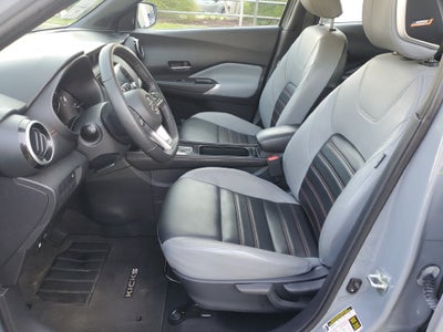 2021 Nissan Kicks SR