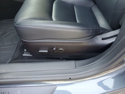 2023 Tesla Model 3 Base