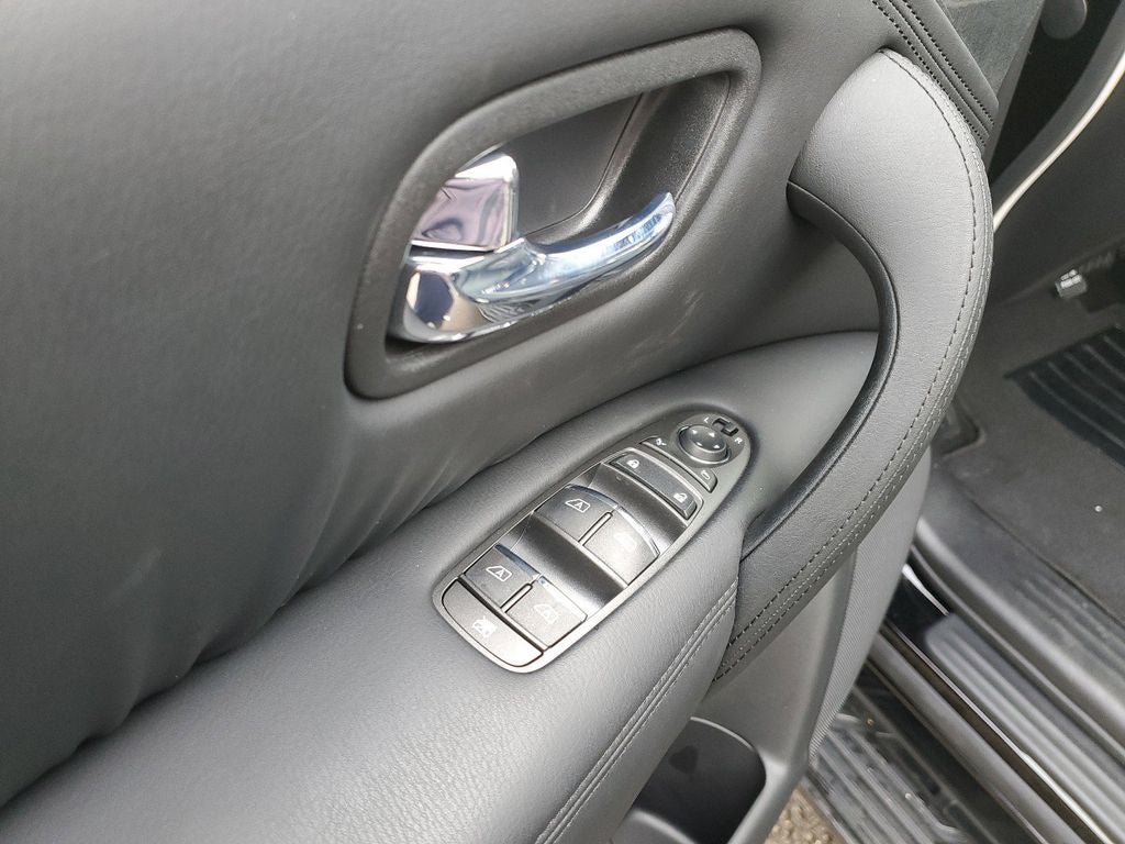 2024 Nissan Armada SV