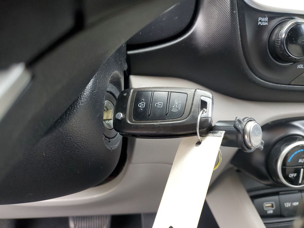 2023 Hyundai Venue SEL