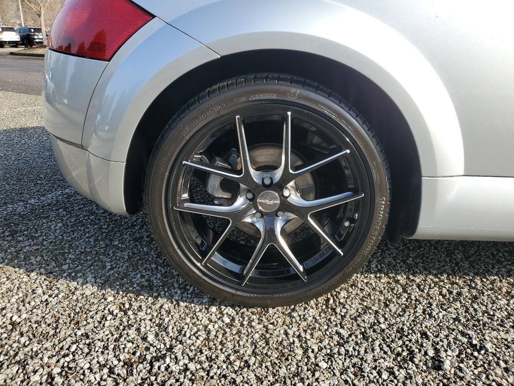 2002 Audi TT 1.8T quattro