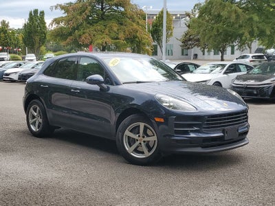 2021 Porsche Macan Base