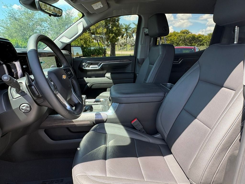 2024 Chevrolet Silverado 1500 LTZ