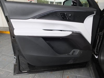 2025 Cadillac LYRIQ Luxury