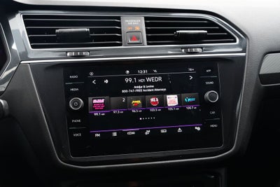 2024 Volkswagen Tiguan 2.0T SE R-Line Black