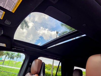 2023 Lincoln Navigator L Reserve