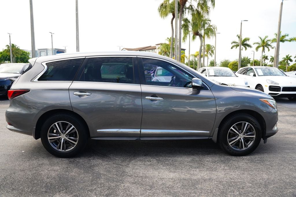 2019 INFINITI QX60 LUXE