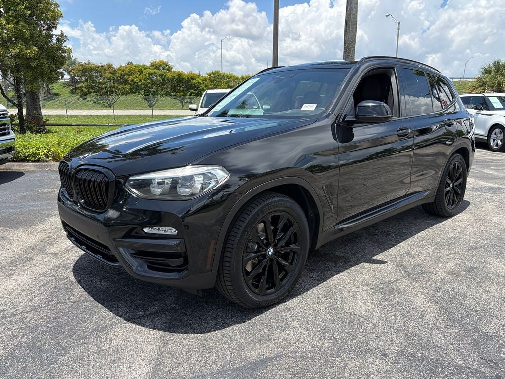 2019 BMW X3 sDrive30i FULL APPLE CAR PLAY, BLACKED OUT & MORE!