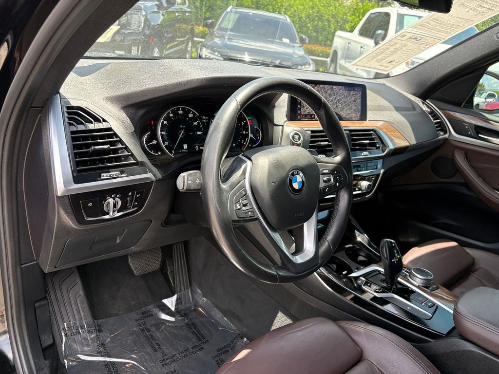 2019 BMW X3 sDrive30i FULL APPLE CAR PLAY, BLACKED OUT & MORE!