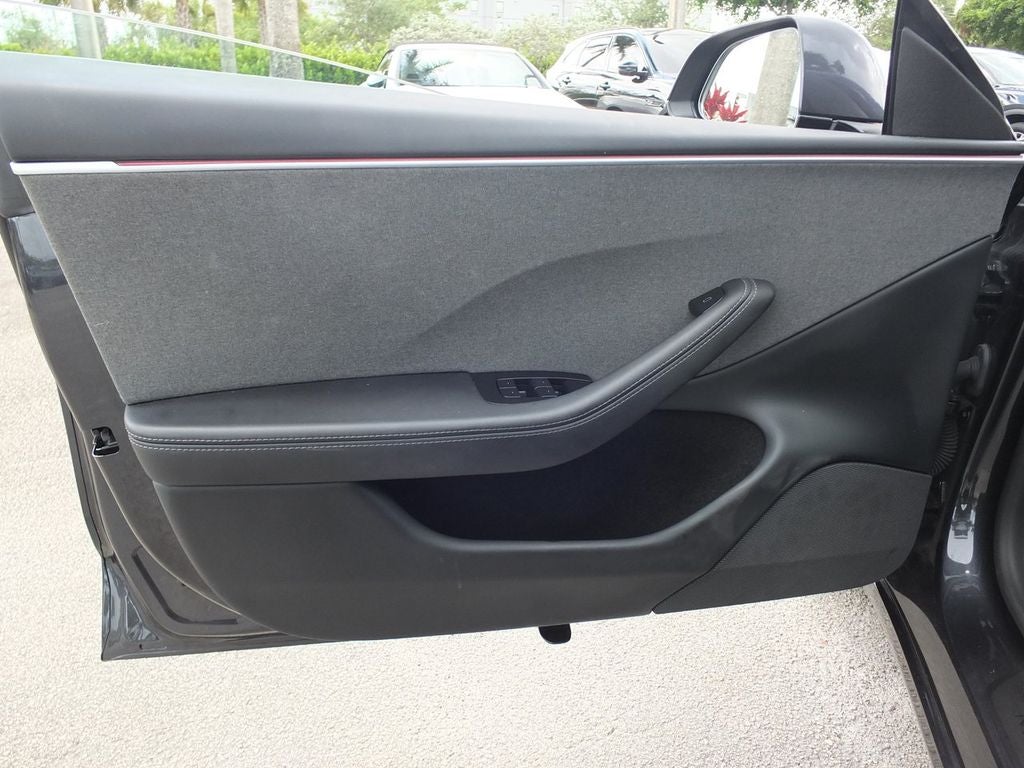 2025 Tesla Model 3 Standard