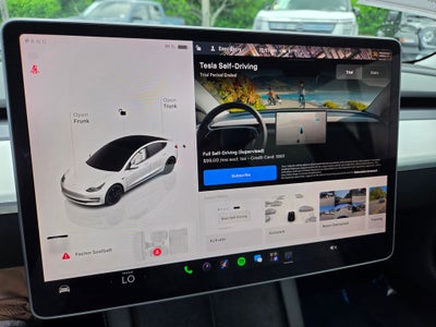 2023 Tesla Model 3 Performance