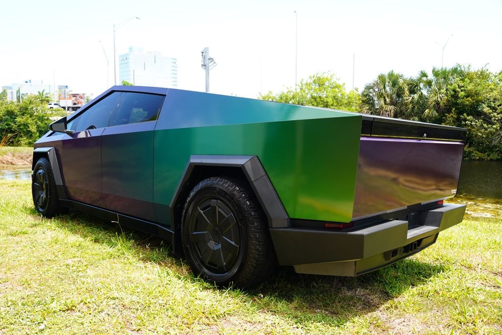 2024 Tesla Cybertruck Base Crazy color shift wrap!