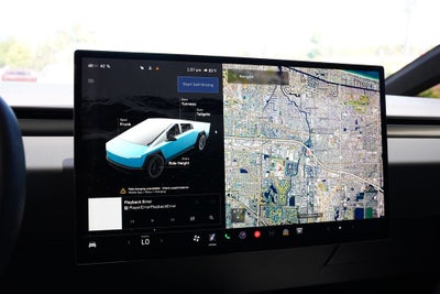 2024 Tesla Cybertruck Base Crazy color shift wrap!