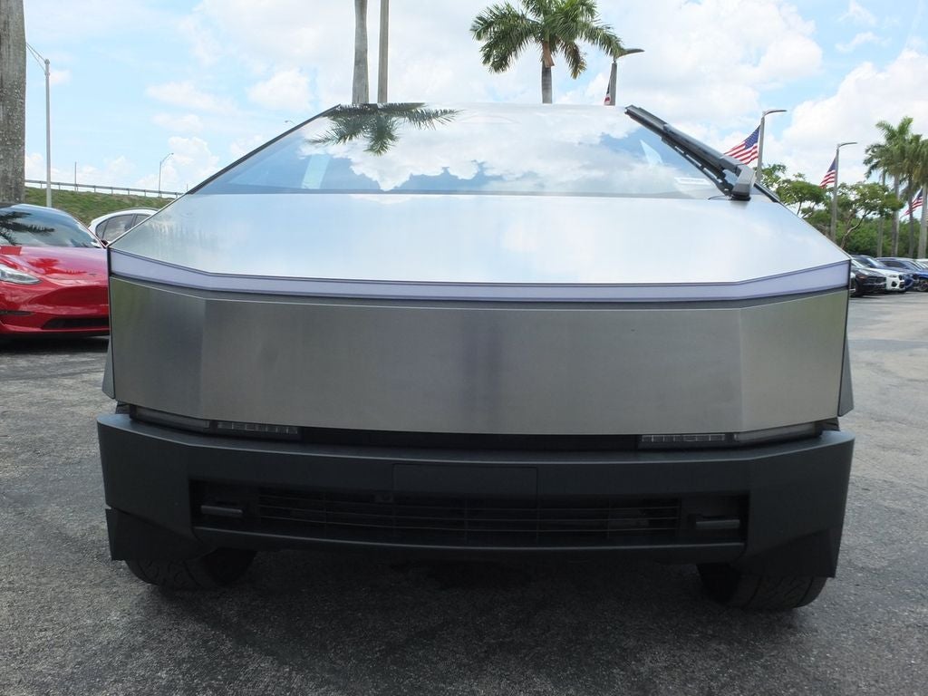 2025 Tesla Cybertruck Base