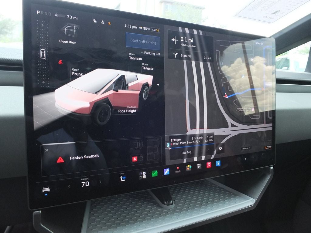 2025 Tesla Cybertruck Base