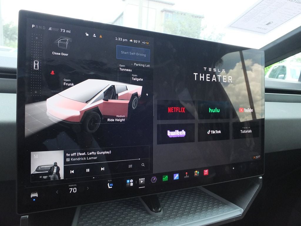2025 Tesla Cybertruck Base