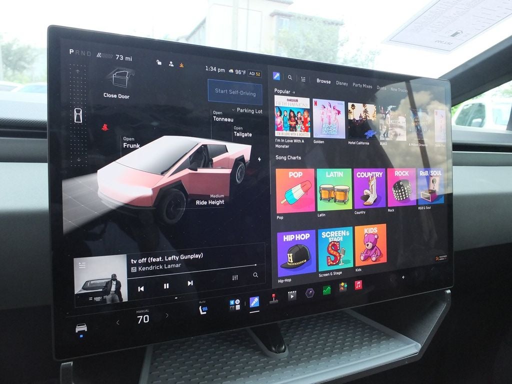 2025 Tesla Cybertruck Base
