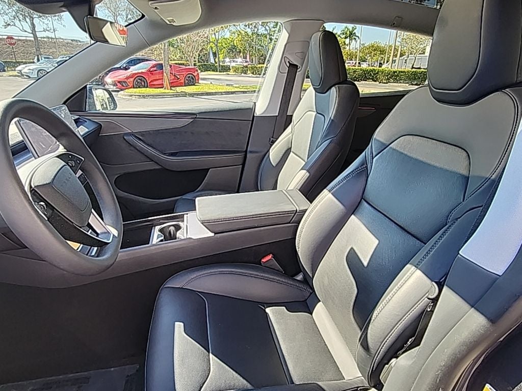 2026 Tesla Model Y Premium