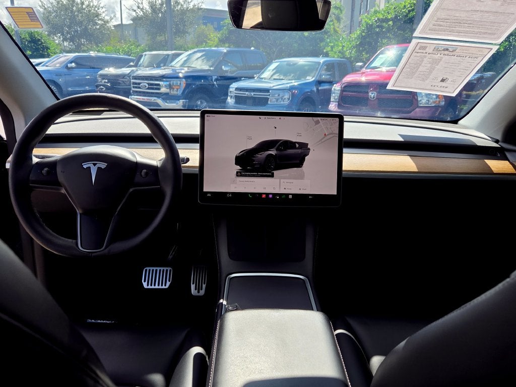 2024 Tesla Model Y Long Range